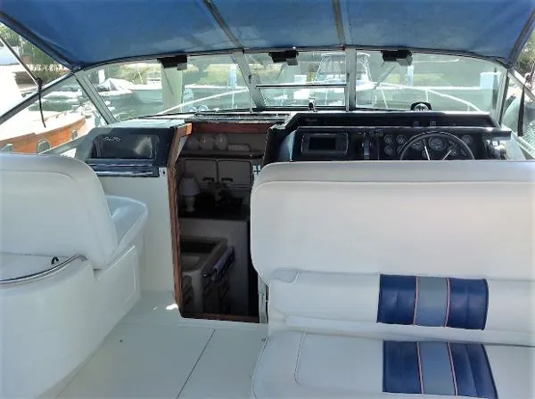 Slide: The Image of Sea Ray 330 Express Cruiser 1992 - 2