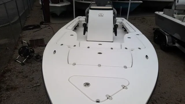 Slide: The Image of Blazer 675 Ultimate Bay 2026 - 2