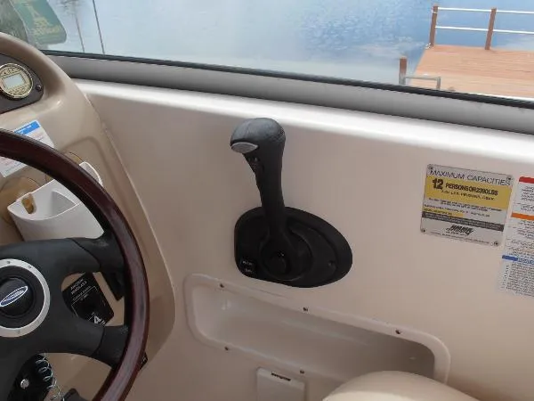Slide: The Image of Chaparral 240 SIGNATURE 2006 - 8