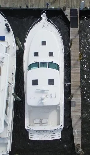 Slide: The Image of Tiara 4200 Open 2004 - 4