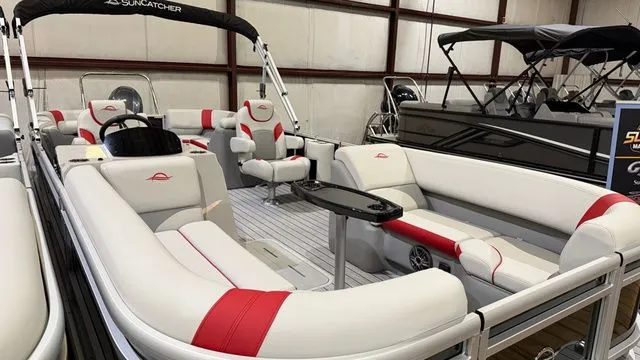 Slide: The Image of SunCatcher Select 322RC W/Yamaha 150 "SHO" 2026 - 13