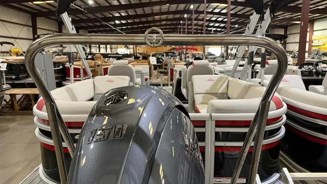 Slide: The Image of SunCatcher Select 322RC W/Yamaha 150 "SHO" 2026 - 3