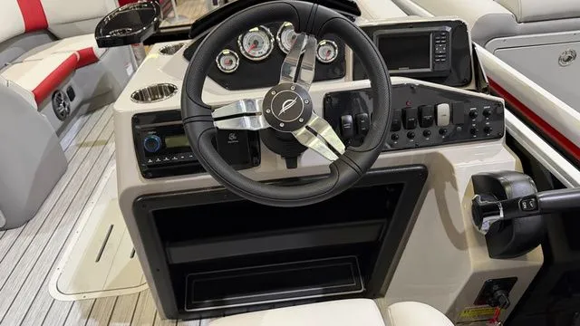 Slide: The Image of SunCatcher Select 322RC W/Yamaha 150 "SHO" 2026 - 8