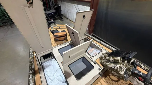 Slide: The Image of Avid Vertex 20 W/Yamaha 175 "SHO" 2026 - 11