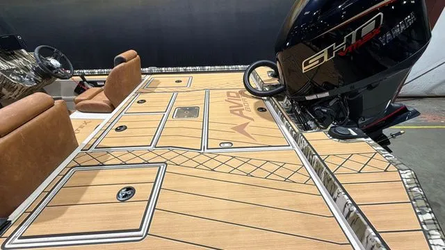 Slide: The Image of Avid Vertex 20 W/Yamaha 175 "SHO" 2026 - 9