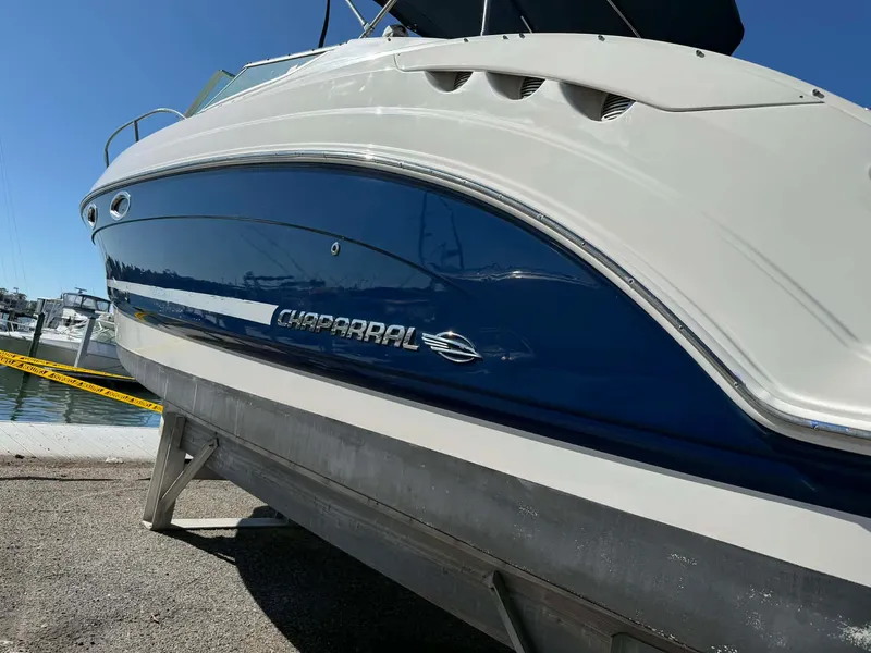 Slide: The Image of 2008 Chaparral Signature 250 boat at dock. - 6