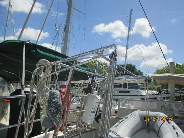 Slide: The Image of Island Packet 38 1986 - 11