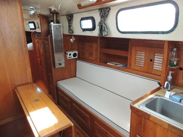 Slide: The Image of Bristol 40 sloop 1981 - 8