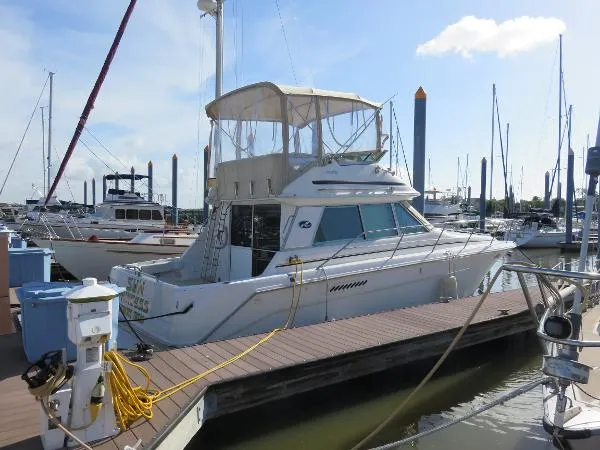 Slide: The Image of Sea Ray 370 Sedan Bridge 1996 - 0