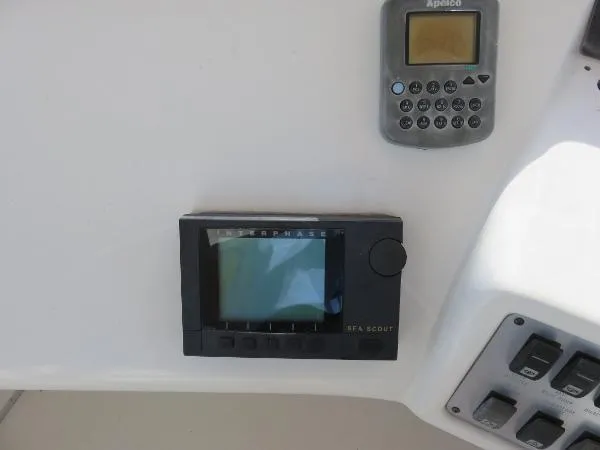 Slide: The Image of Sea Ray 370 Sedan Bridge 1996 - 10