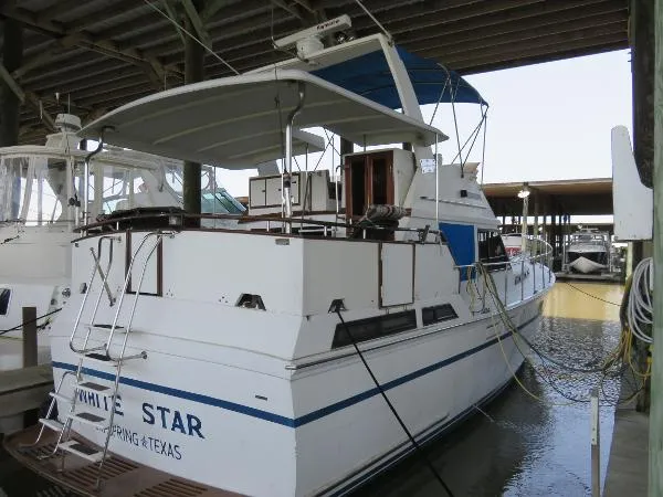 Slide: The Image of President 43 Motor Yacht 1988 - 5