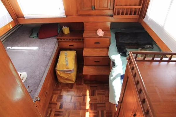 Slide: The Image of CHB 34 trawler 1976 - 4