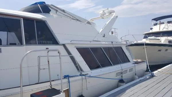 Slide: The Image of Bayliner 4588 Motoryacht 1987 - 2