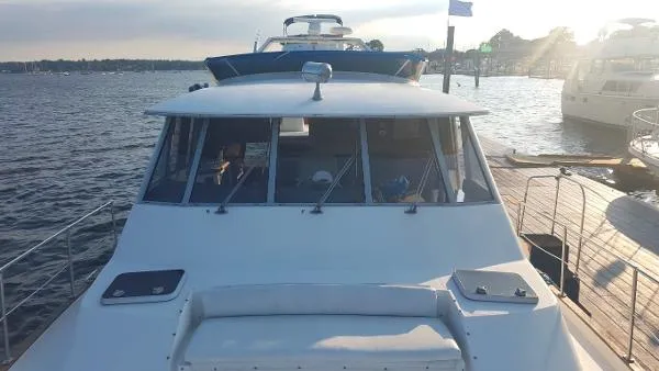 Slide: The Image of Bayliner 4588 Motoryacht 1987 - 4