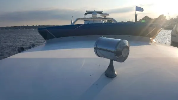Slide: The Image of Bayliner 4588 Motoryacht 1987 - 5