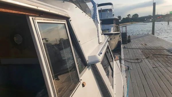 Slide: The Image of Bayliner 4588 Motoryacht 1987 - 6