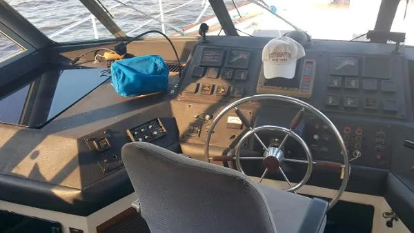 Slide: The Image of Bayliner 4588 Motoryacht 1987 - 8
