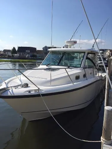 Slide: The Image of Boston Whaler 315 Conquest 2014 - 1