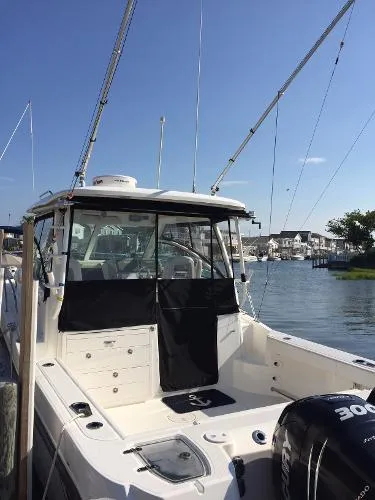 Slide: The Image of Boston Whaler 315 Conquest 2014 - 2