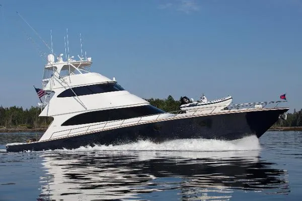 Slide: The Image of Viking 82 Convertible 2016 - 1