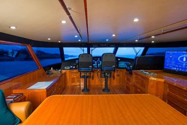Slide: The Image of Viking 82 Convertible 2016 - 10
