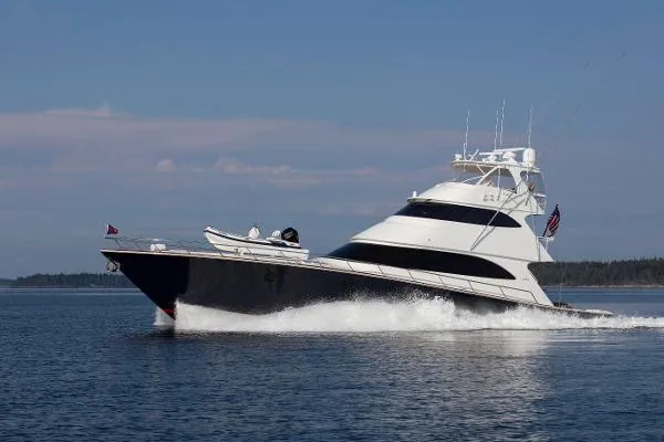 Slide: The Image of Viking 82 Convertible 2016 - 3