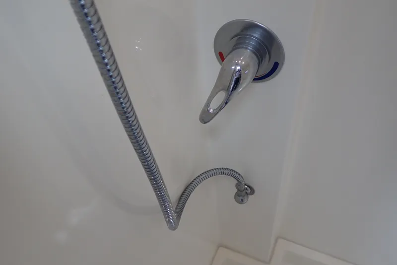 Slide: The Image of Carver C37 2019 - 174