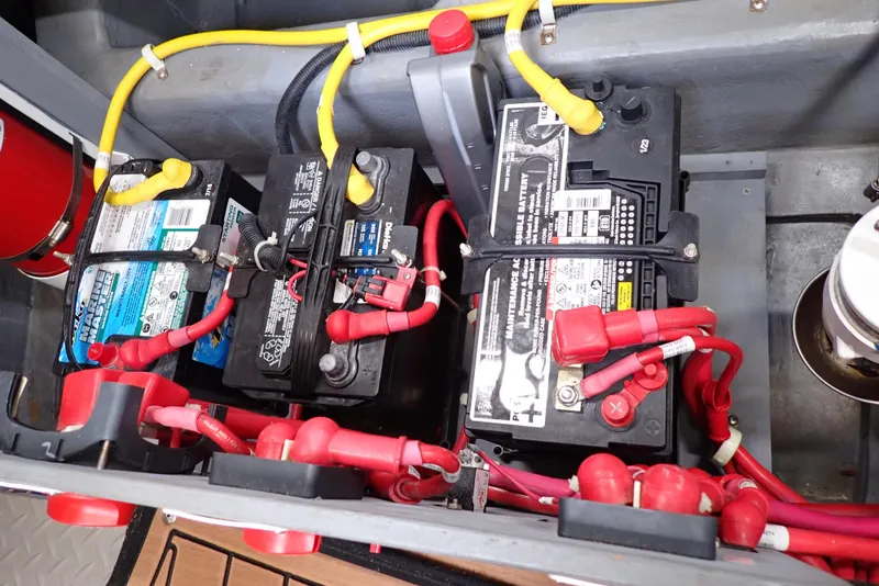 Slide: The Image of Carver C37 2019 - 210