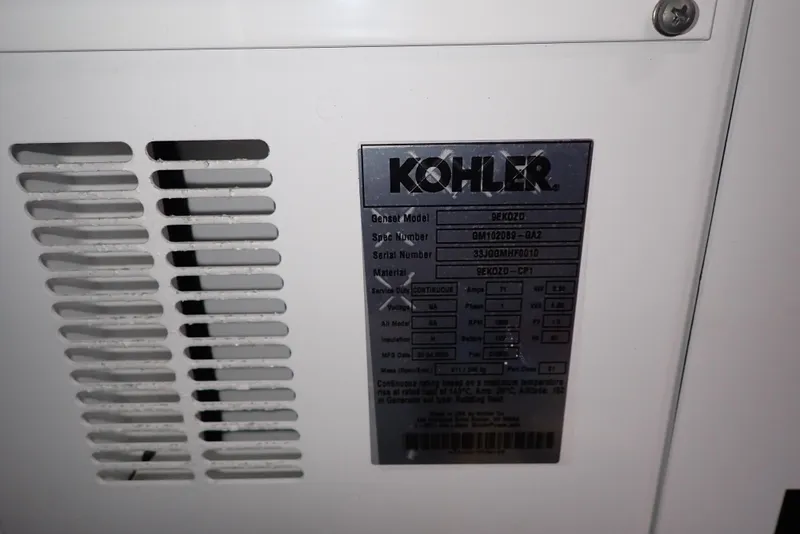 Slide: The Image of Carver C37 2019 - 216