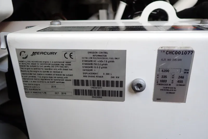 Slide: The Image of Carver C37 2019 - 228