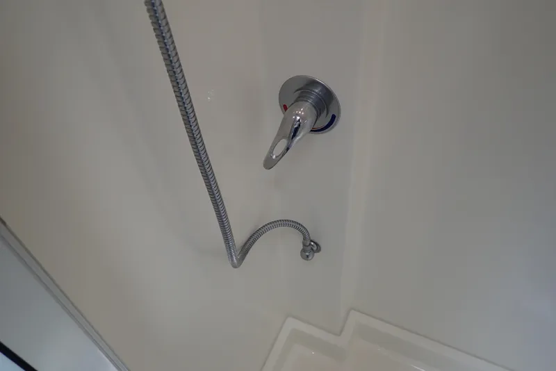 Slide: The Image of Carver C37 2019 - 86