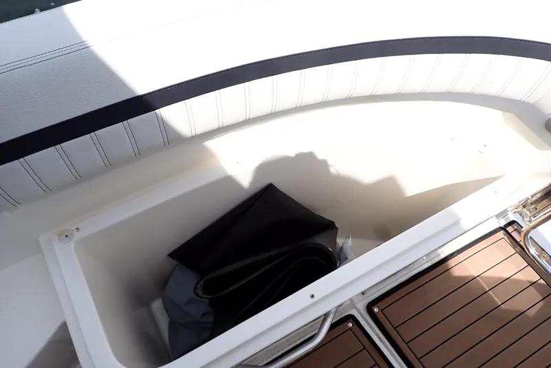 Slide: The Image of Carver Yachts C37 2019 - 111