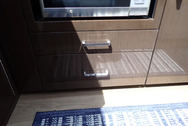 Slide: The Image of Carver Yachts C37 2019 - 128