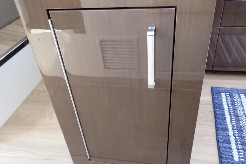 Slide: The Image of Carver Yachts C37 2019 - 149