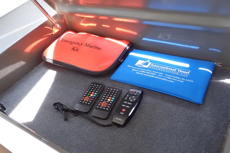 Slide: The Image of Carver Yachts C37 2019 - 152