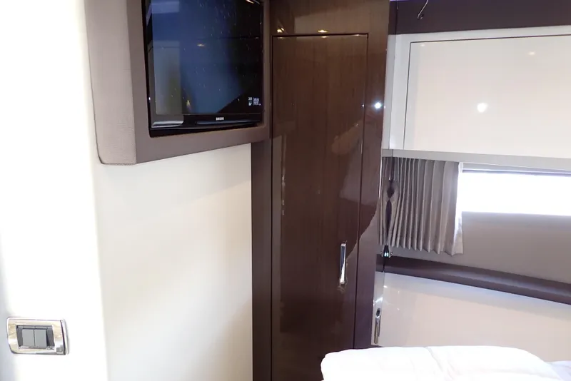 Slide: The Image of Carver Yachts C37 2019 - 186