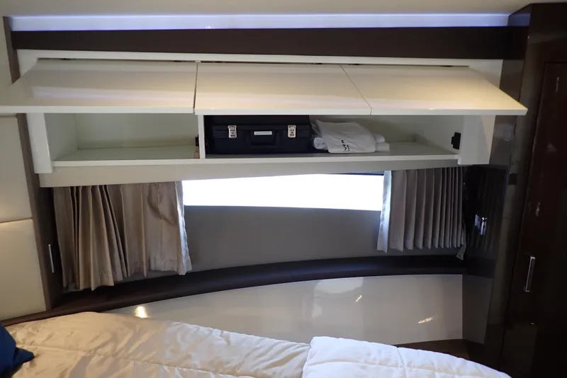 Slide: The Image of Carver Yachts C37 2019 - 194