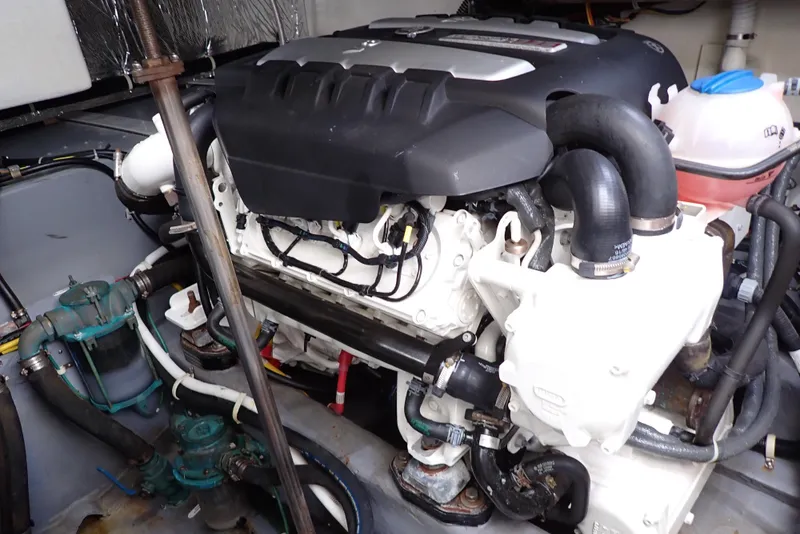 Slide: The Image of Carver Yachts C37 2019 - 208