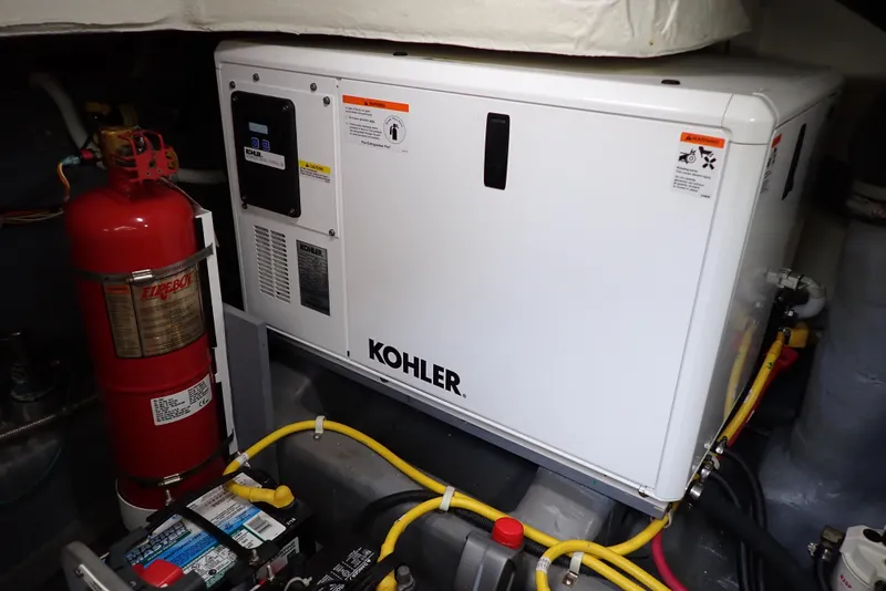 Slide: The Image of Carver Yachts C37 2019 - 209