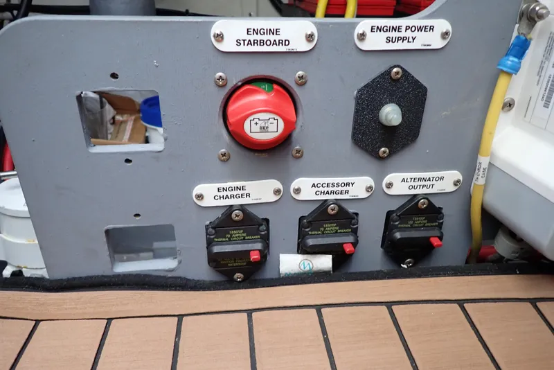 Slide: The Image of Carver Yachts C37 2019 - 220