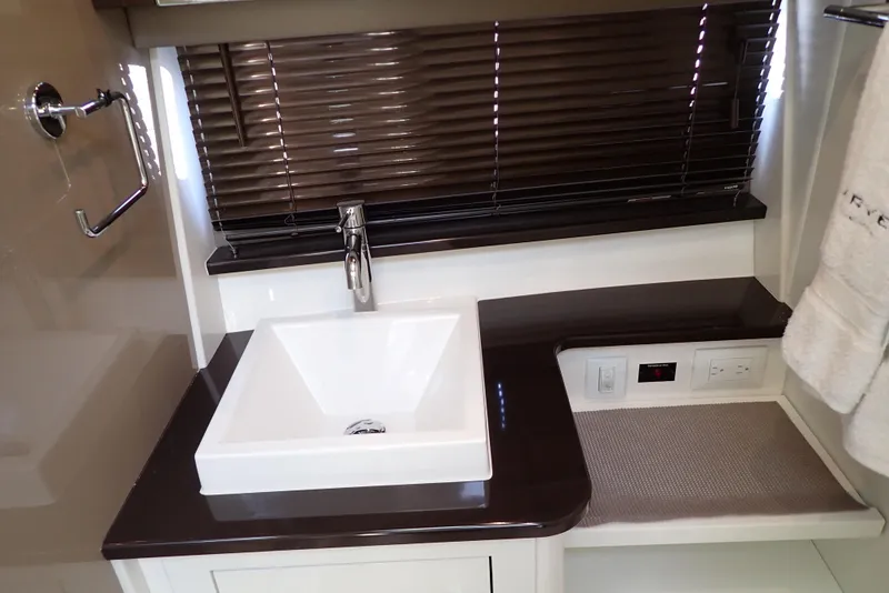 Slide: The Image of Carver Yachts C37 2019 - 84