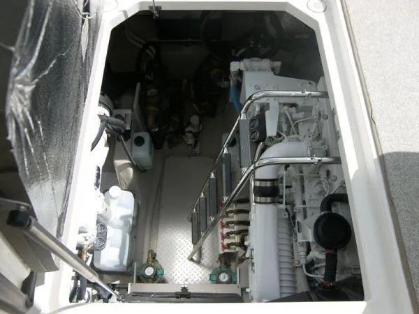 Slide: The Image of Sea Ray 48 Sundancer 2006 - 5