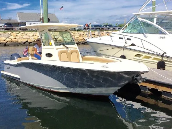 Slide: The Image of Scout Boats 255 LXF 2015 - 0
