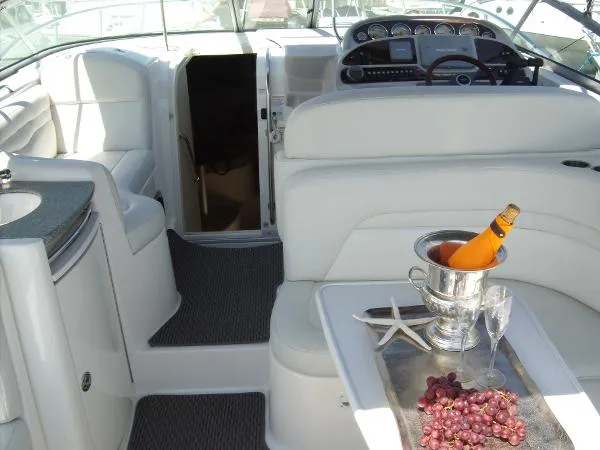 Slide: The Image of Chaparral 330 Signature Cruiser 2005 - 7