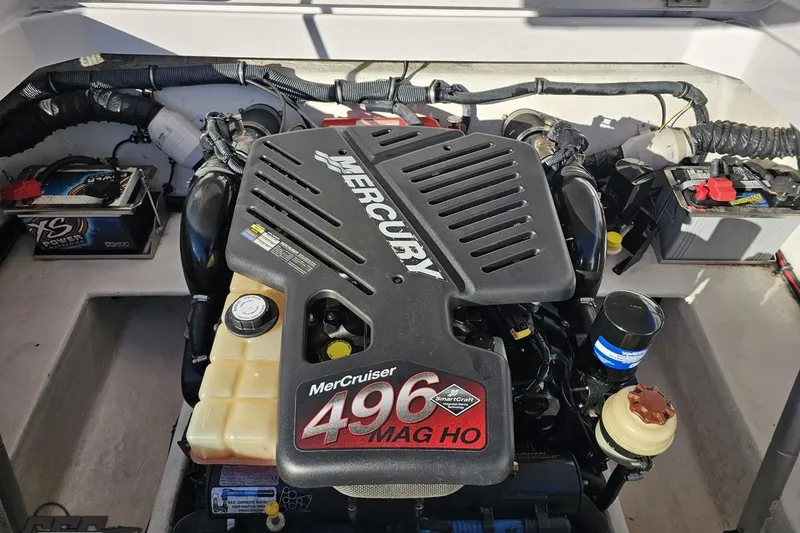 Slide: The Image of Engine compartment of a 2008 Donzi 27 ZR with MerCruiser 496 MAG HO engine. - 104