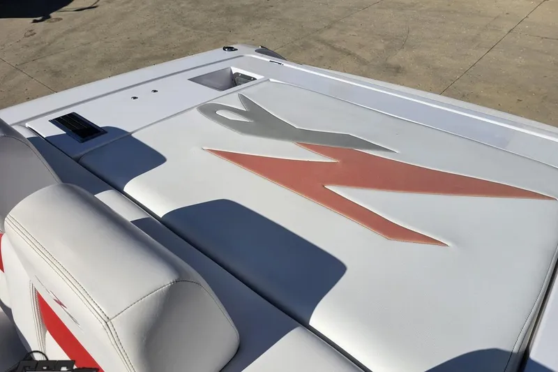 Slide: The Image of 2008 Donzi 27 ZR boat interior with white and red upholstery design. - 49