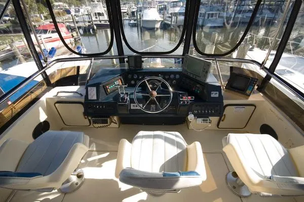 Slide: The Image of Sea Ray 410 Aft Cabin 1987 - 6