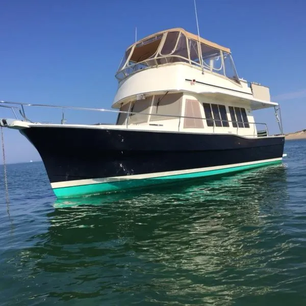 Slide: The Image of Mainship 400 Trawler 2008 - 2