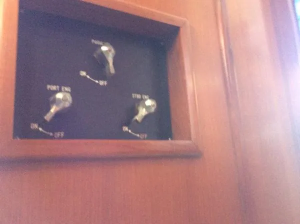 Slide: The Image of Offshore 48 Yachtfisher 1989 - 3