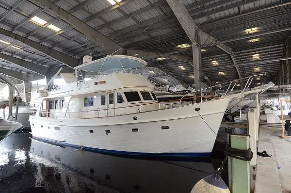 Slide: The Image of Grand Banks 58' CLASSIC 1990 - 0